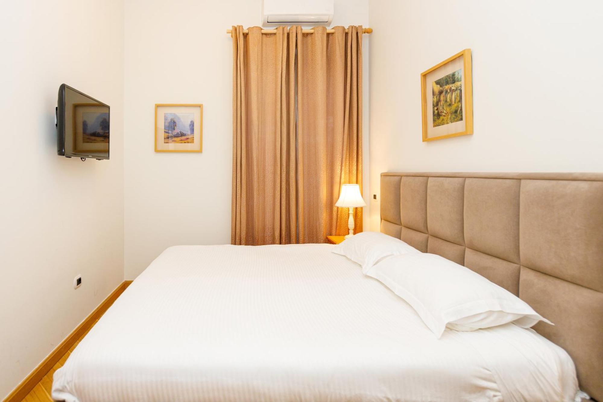 Le Palazzine Hotel Vlore Exterior photo